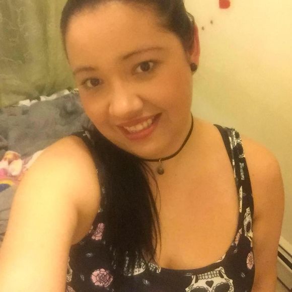 Meet your Posher, Mayra - Picture 1 of 1